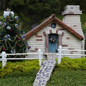 Storybook Canals - miniature house
