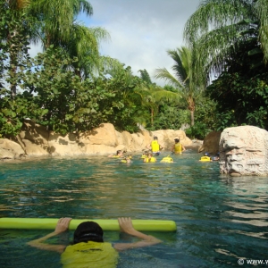 Discovery_Cove_Tropical_Pool_05