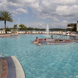 Contemporary-Resort-Pools-004