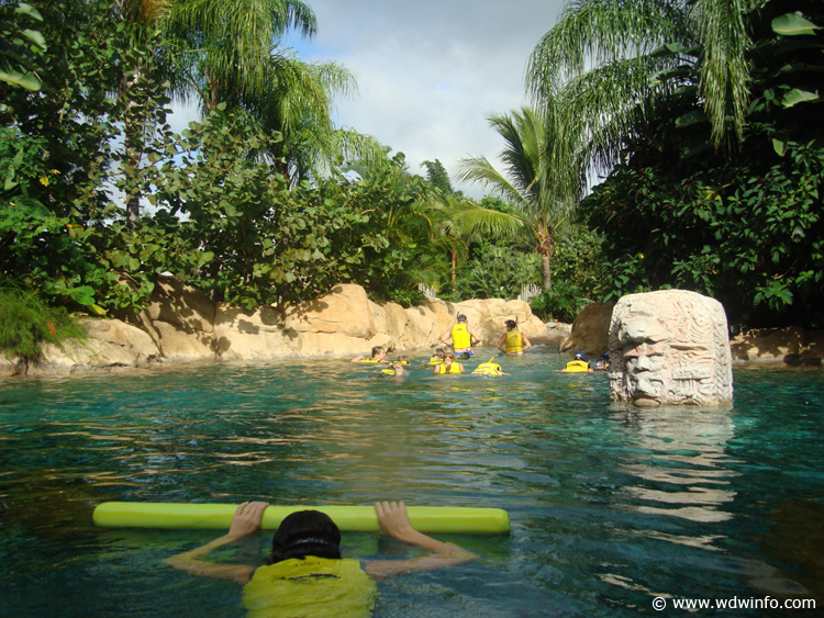 Discovery_Cove_Tropical_Pool_05