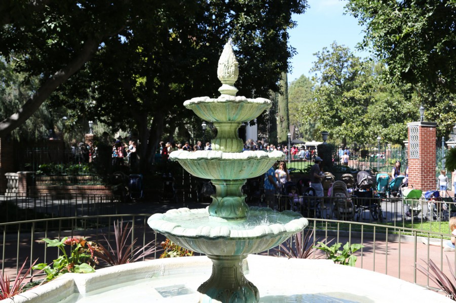 New-Orleans-Square-012