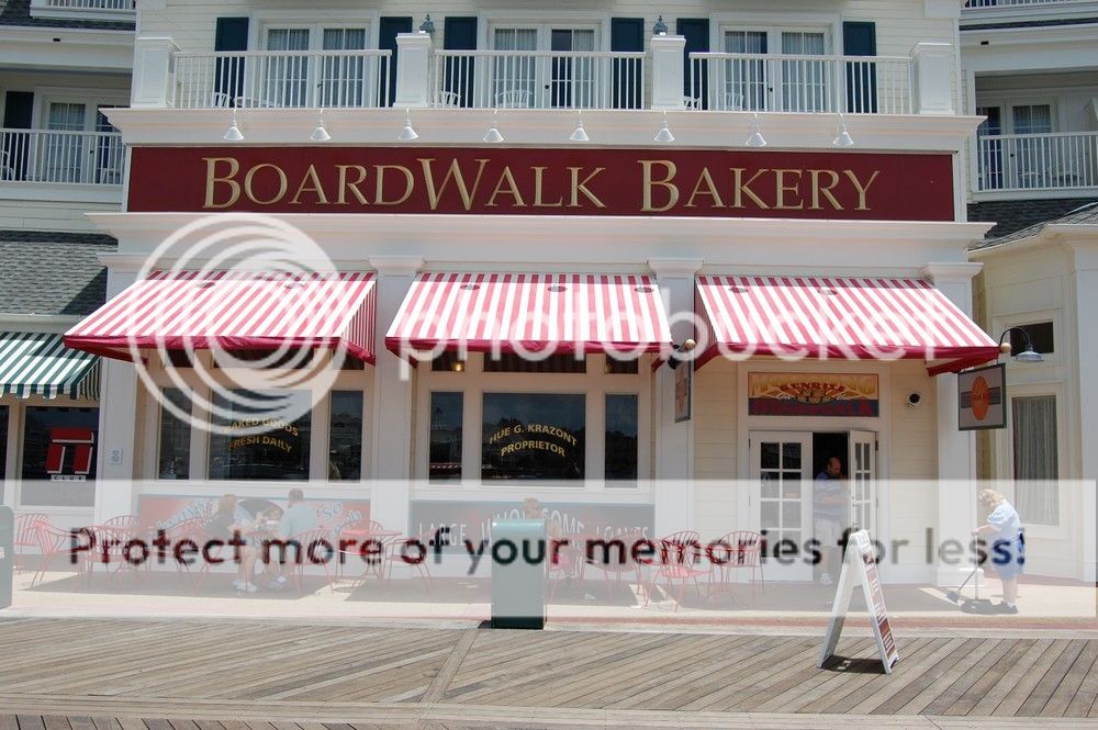 Disneys-Boardwalk-Inn-Boardwalk-Bakery_zpsyzzymcg5.jpg