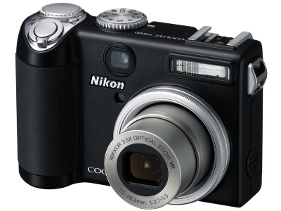 Nikon-CoolPix-p5000-camera-1.jpg