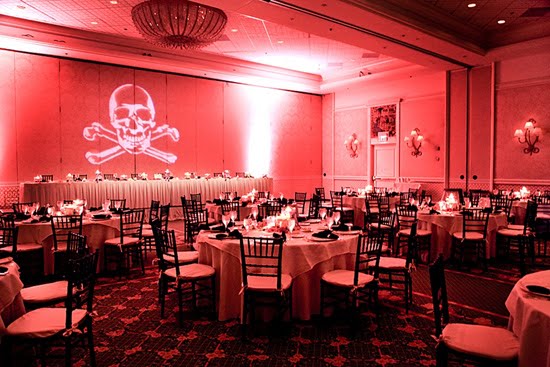 pirate+wedding.jpg
