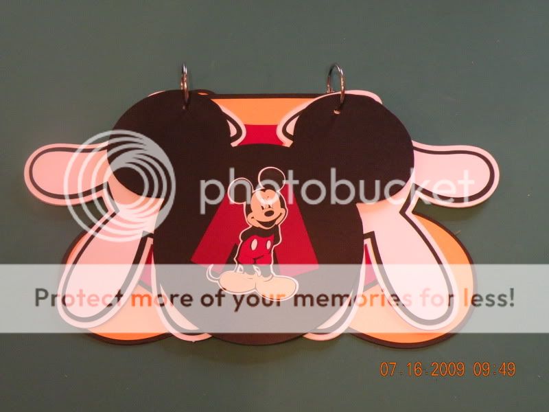 MickeyBodyPartsBook007.jpg